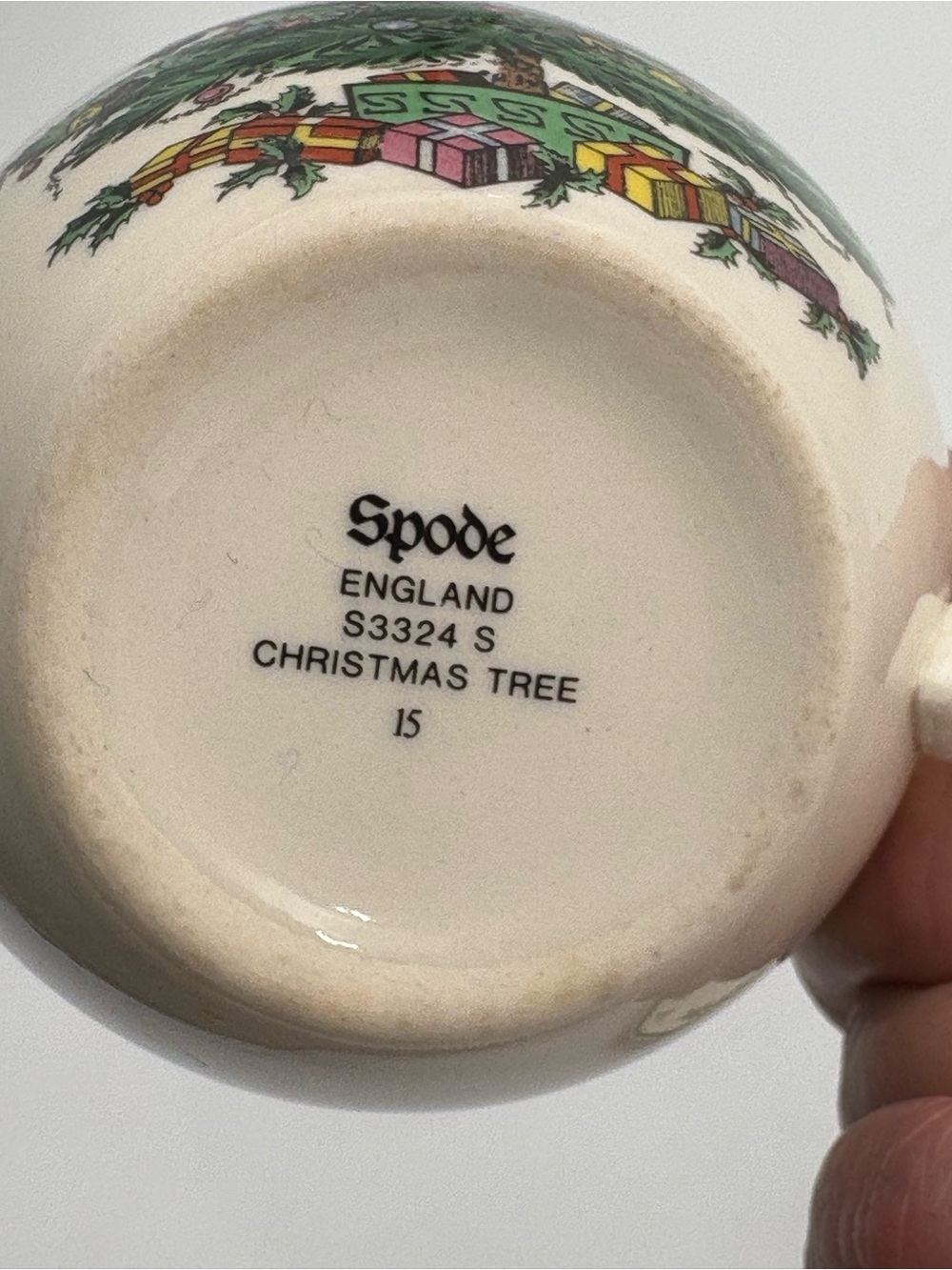 Two Vintage Spode Christmas Tree Coffee/Tea Cup and Saucer Set - Made in England - Picture 14 of 16